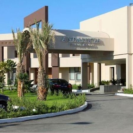 Andalucia Bizerte Plage Et Piscine Экстерьер фото