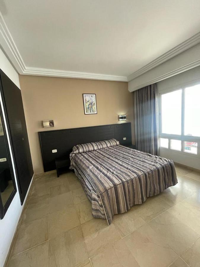 Andalucia Bizerte Plage Et Piscine Экстерьер фото
